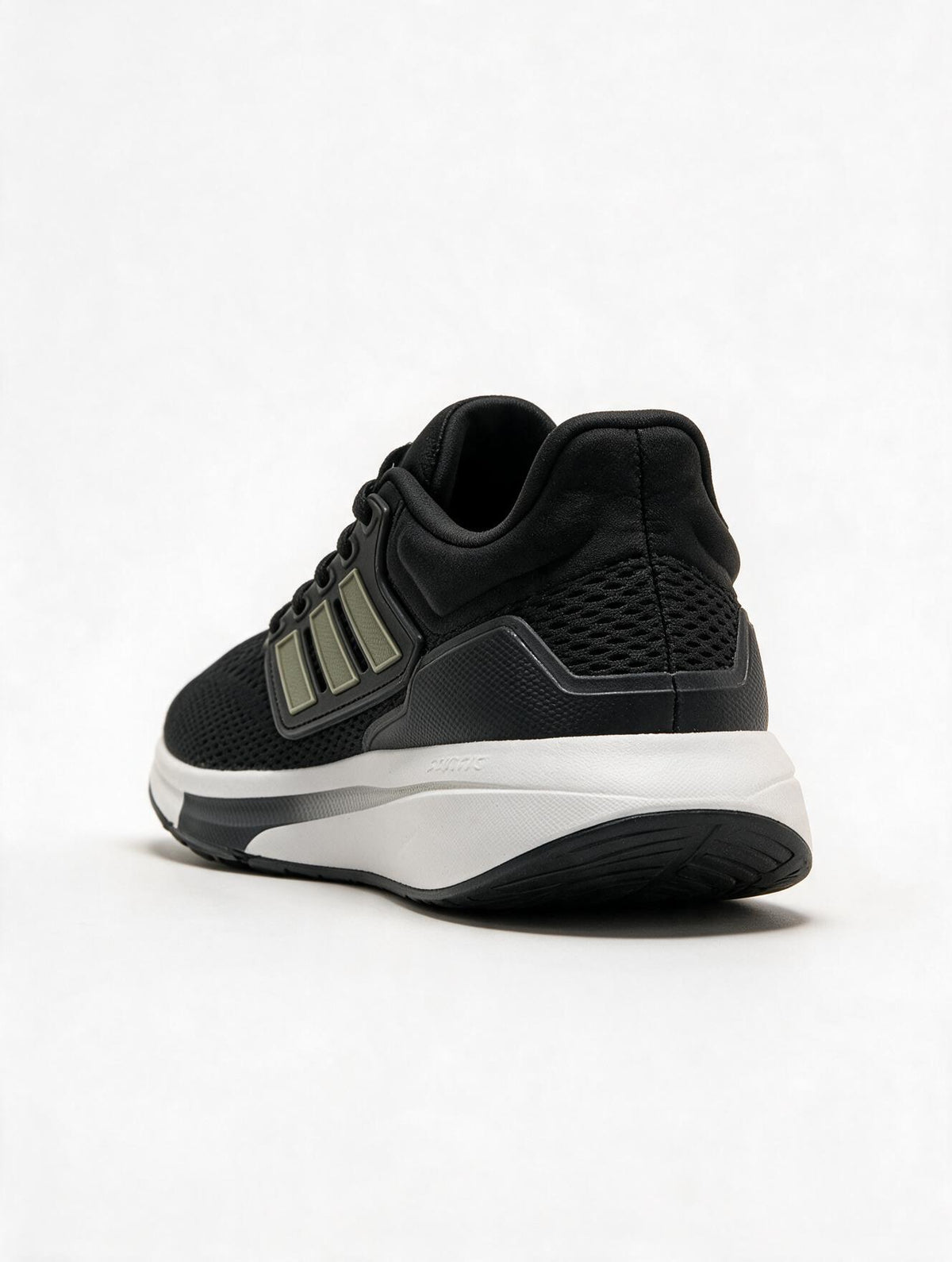 ADIDAS EQ21