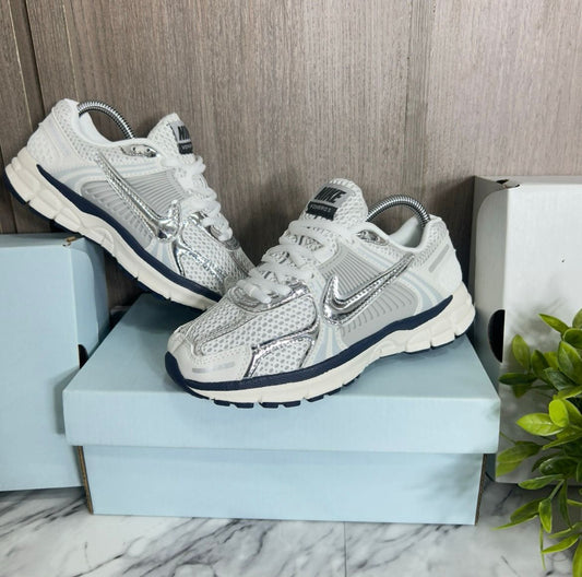Nike Vomero 5