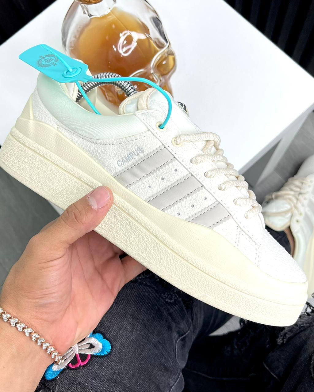 ADIDAS CAMPUS - BAD BUNNY CLOUD WHITE DAMA