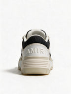 AMIRI CLASICA BLANCA NEGRA