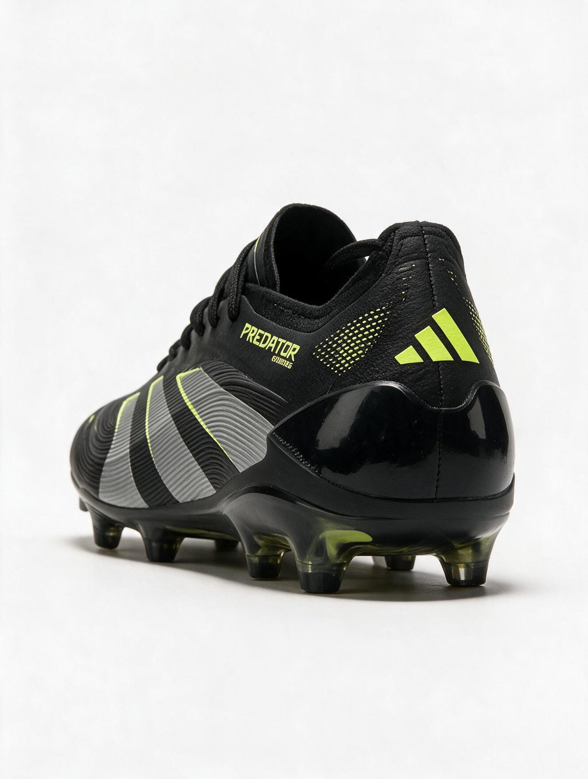 Guayos adidas Predator Elite FG