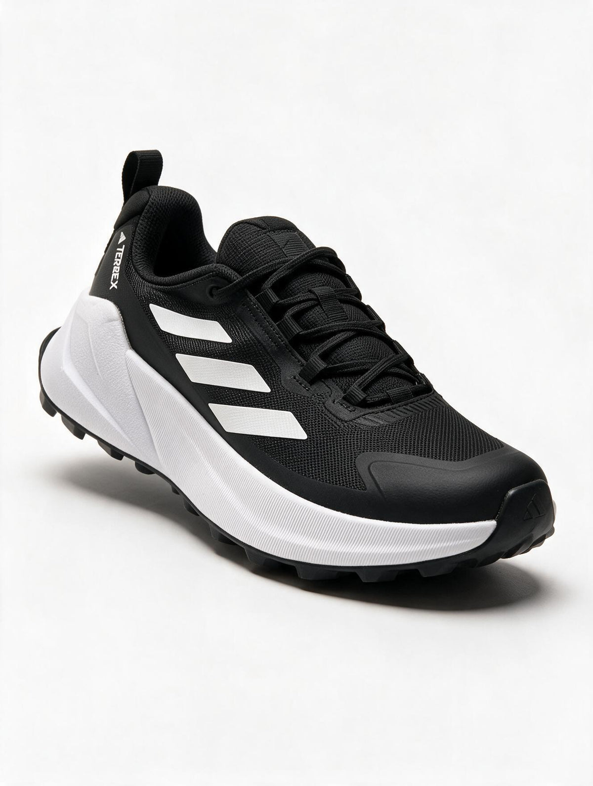 ADIDAS TERREX NEGRA BLANCA