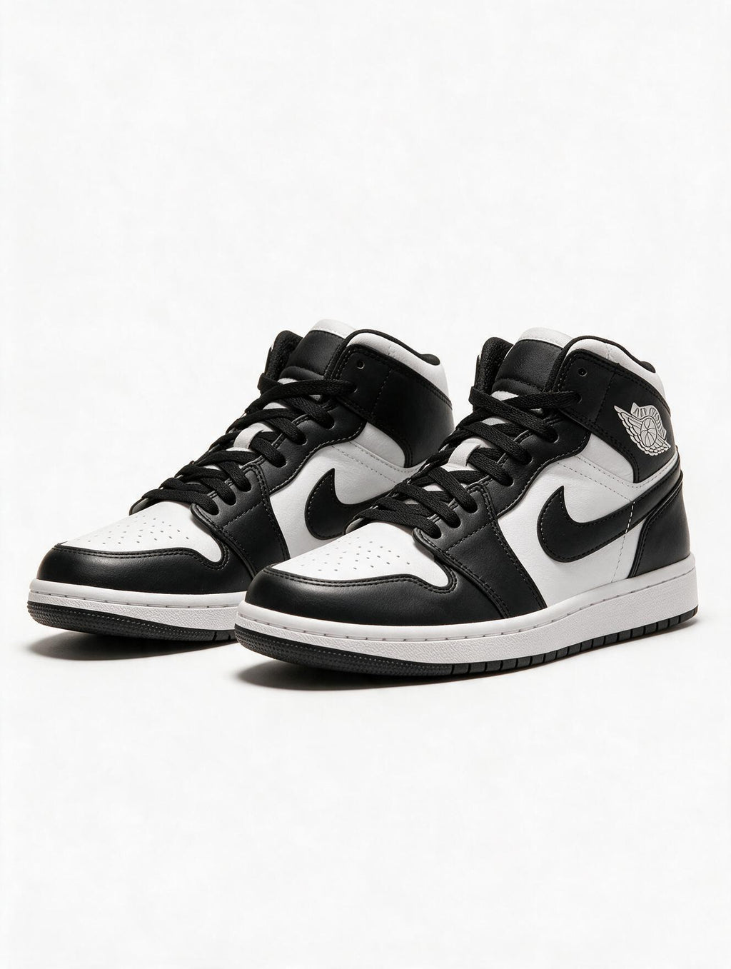 NIKE AIR JORDAN 1 PANDA