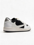 NIKE SB TRAVIS BLANCA NEGRA