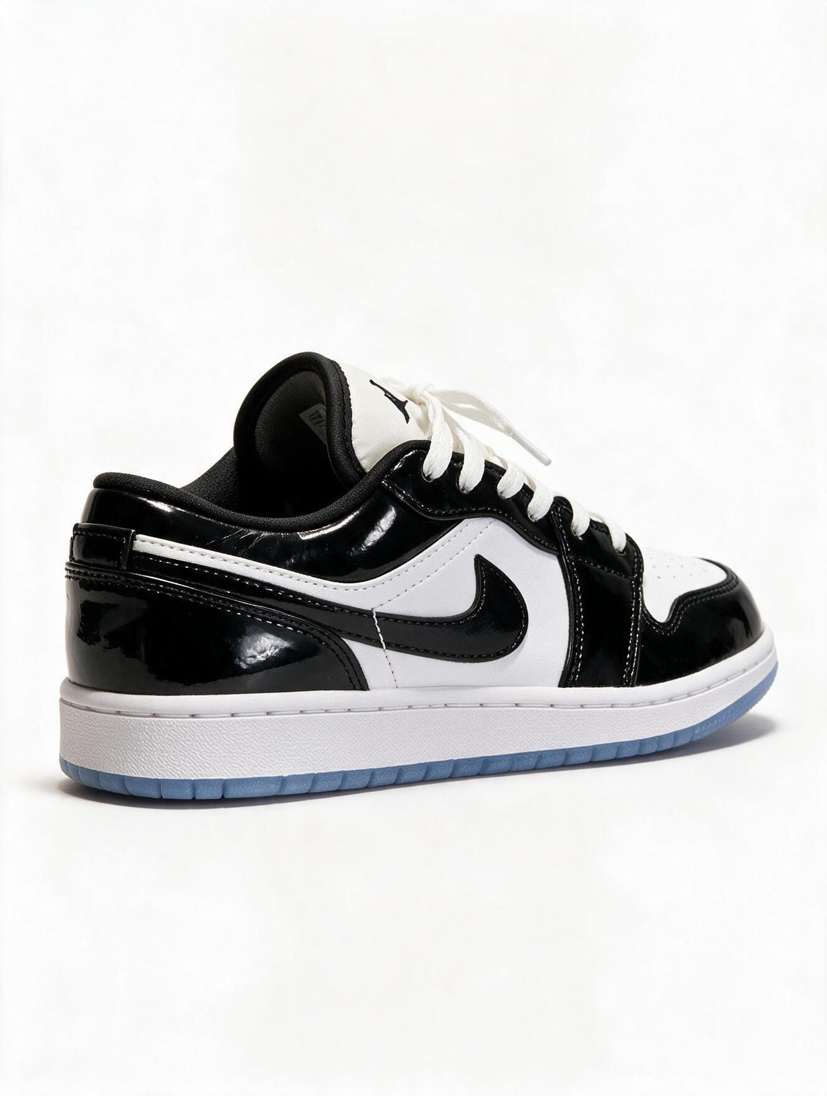 NIKE SB PANDA