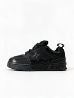 ALEXANDER MCQUEEN NEGRA BRILLOS
