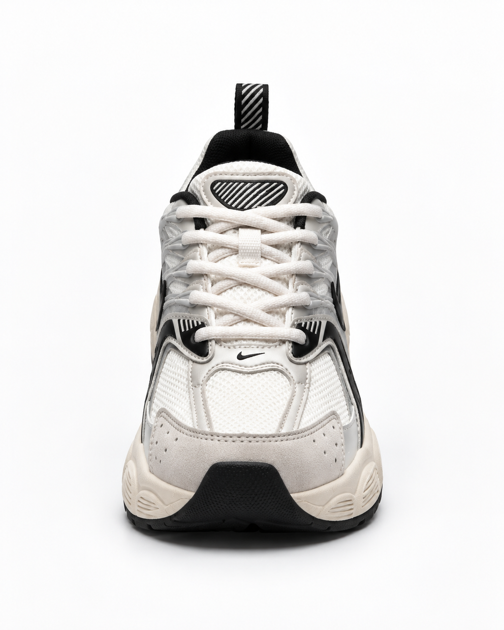 NIKE SKATE PLATEADA