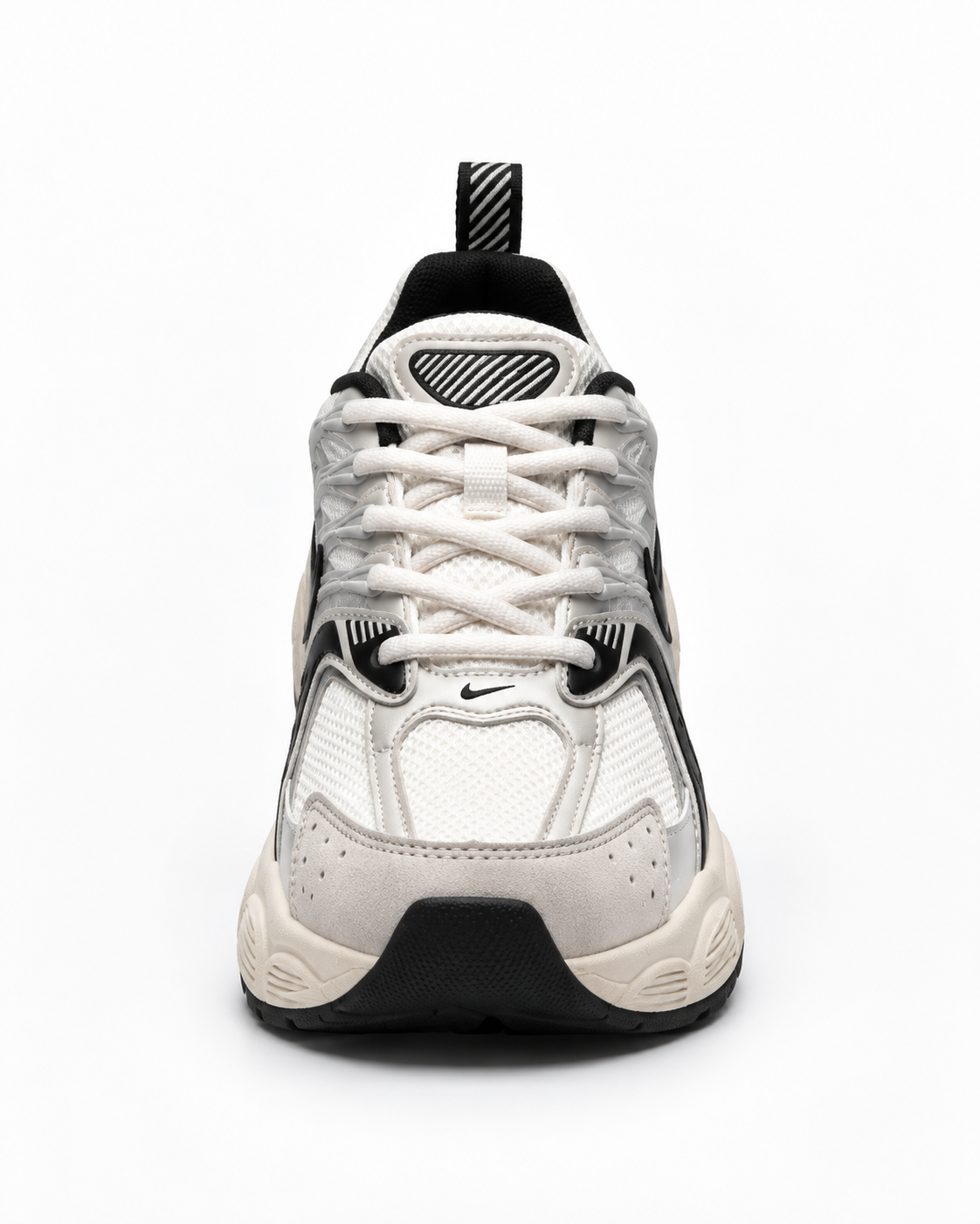 NIKE SKATE PLATEADA