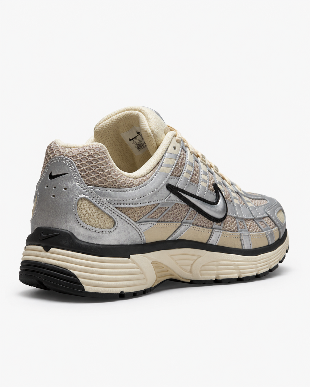 NIKE P6000 PLATEADA