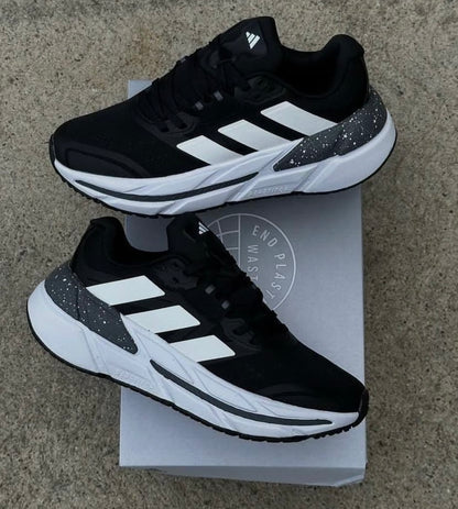 ADIDAS ADISTAR NEGRA BLANCA