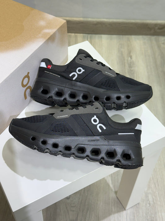 ON CLOUD ALL BLACK HOMBRE