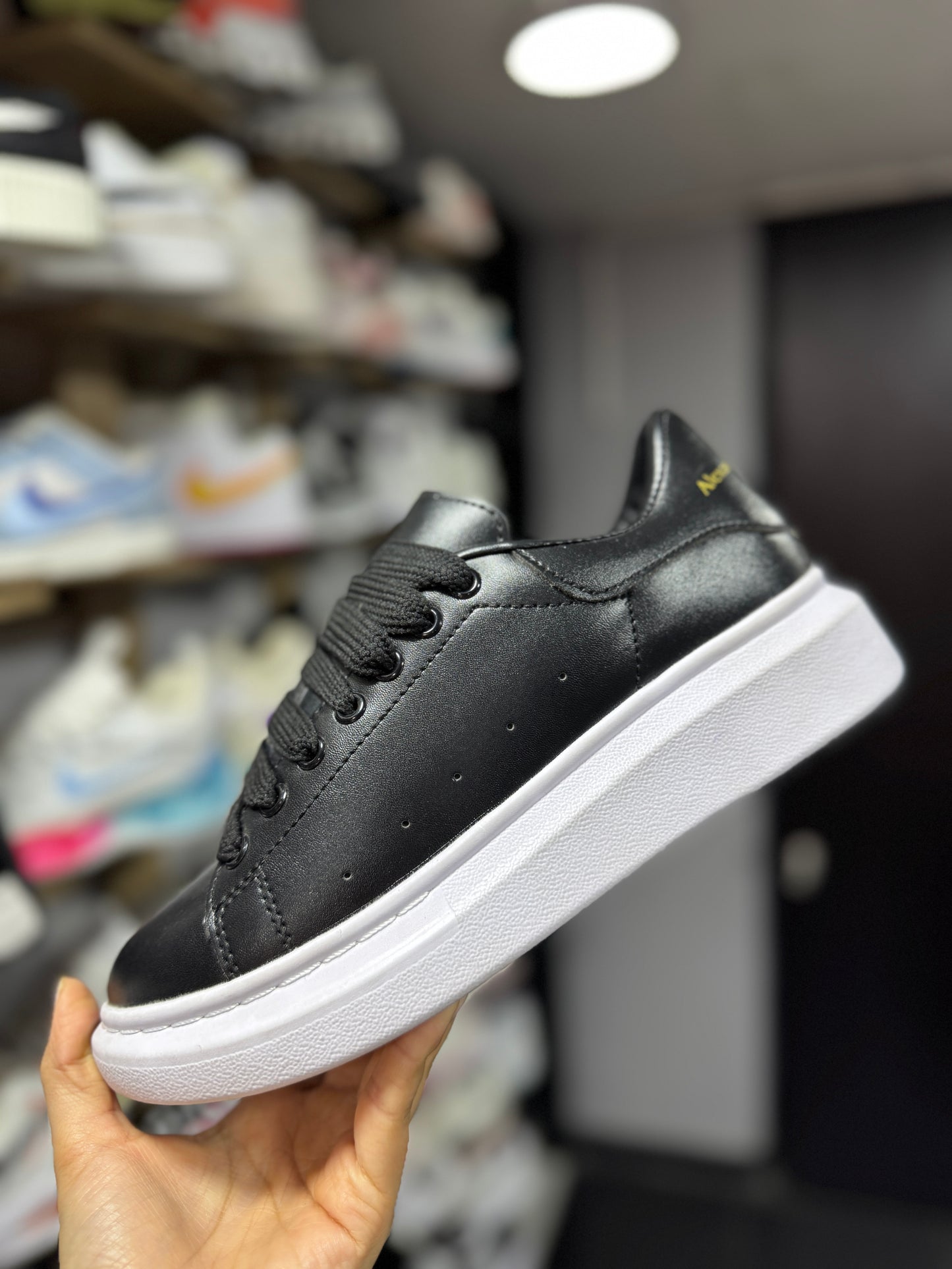 Alexander McQueen Dama