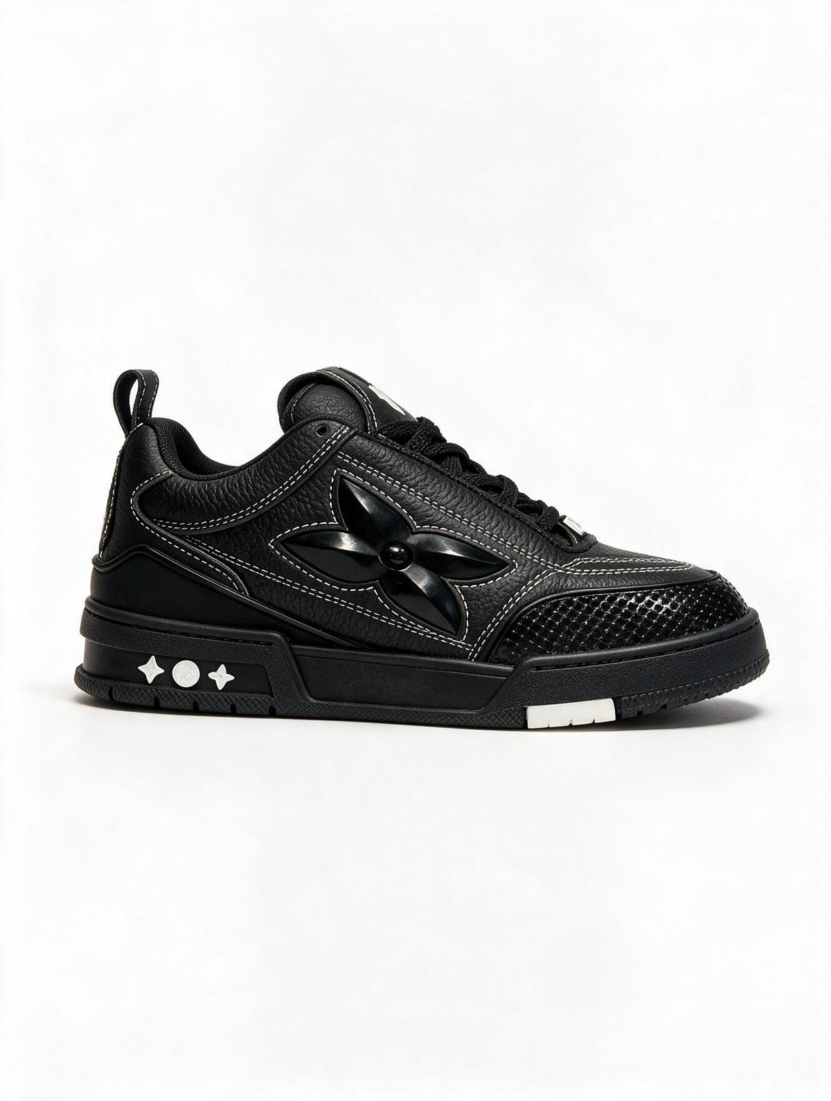 LOUIS VUITTON NEGRA FLOR GRANDE