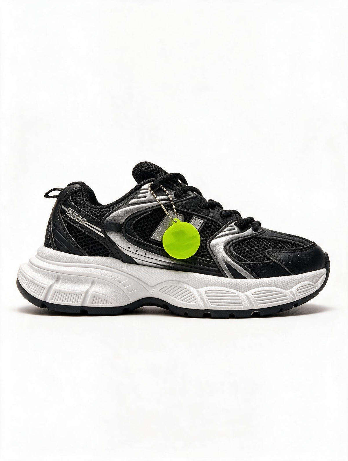 NEW BALANCE 530 PLATAFORMA NEGRA