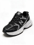 NEW BALANCE 530 PLATAFORMA NEGRA