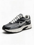 NIKE INITIATOR NEGRA GRIS