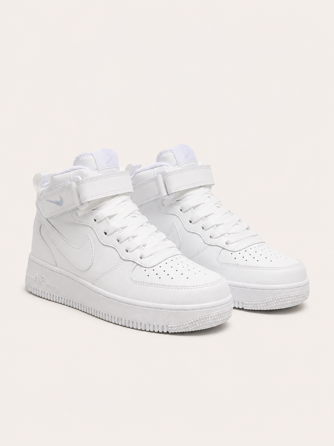 NIKE AIR FORCE 1 BOTA BLANCA