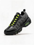NIKE AIR MAX 95 NEGRA VERDE