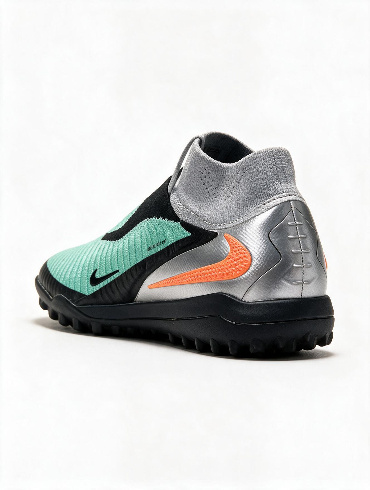 NIKE BOTA ALTA TURF GUAYO VERDE PLATEADO DAMA