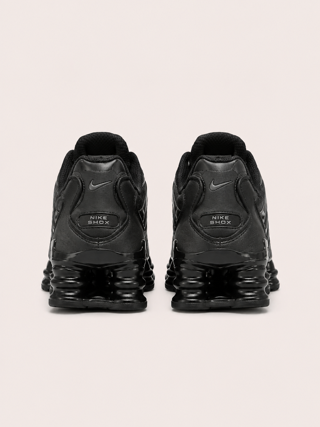 NIKE SHOX TL NEGRA DAMA