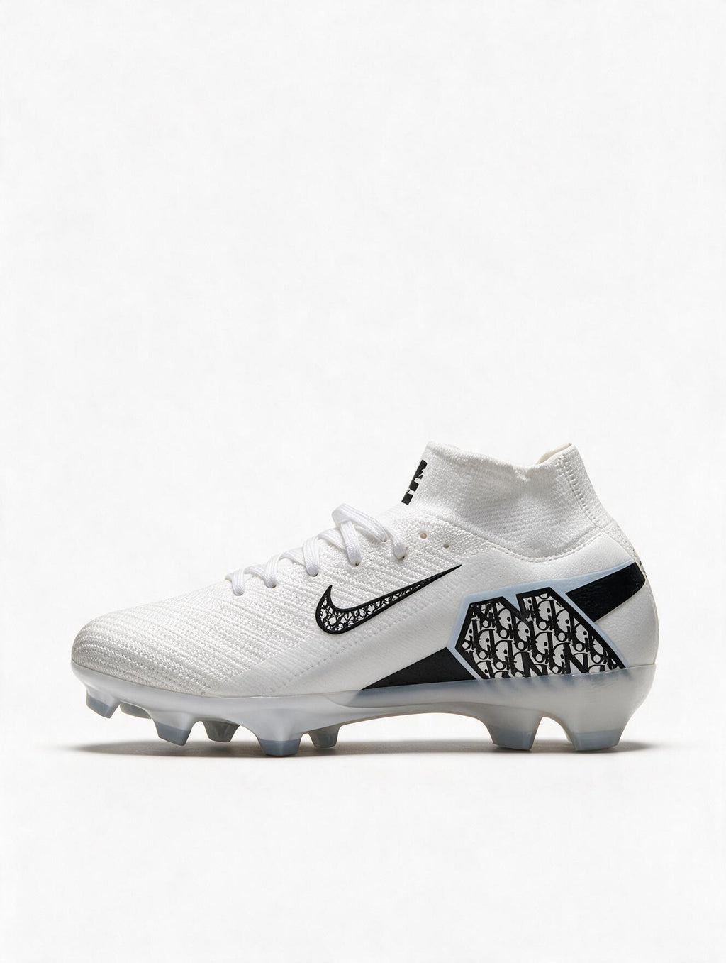 NIKE BOTA ALTA PHANTOM GUAYO BLANCO NEGRO DAMA