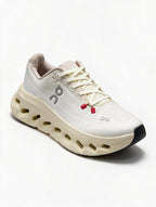 ON CLOUD BEIGE BLANCA