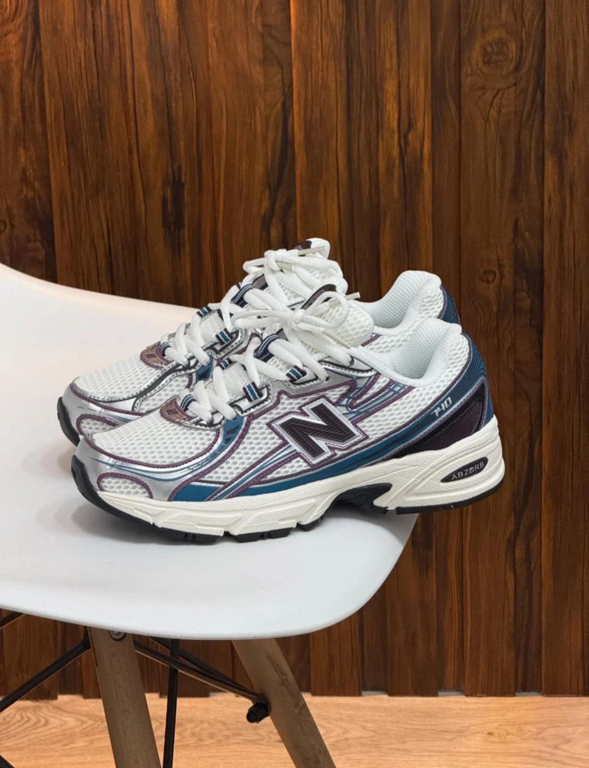 New Balance 740 Retro Running