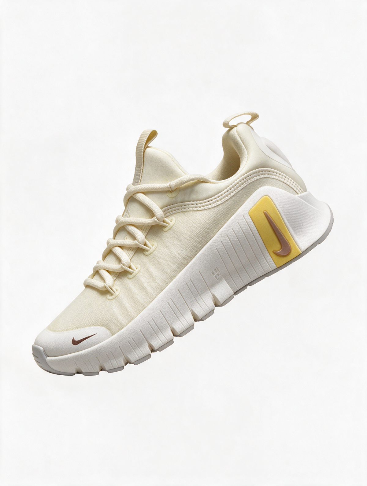 NIKE FREE BEIGE