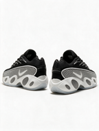 NIKE NOCTA NEGRA BLANCA
